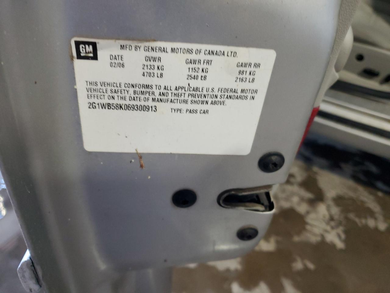 2006 Chevrolet Impala - Image 12