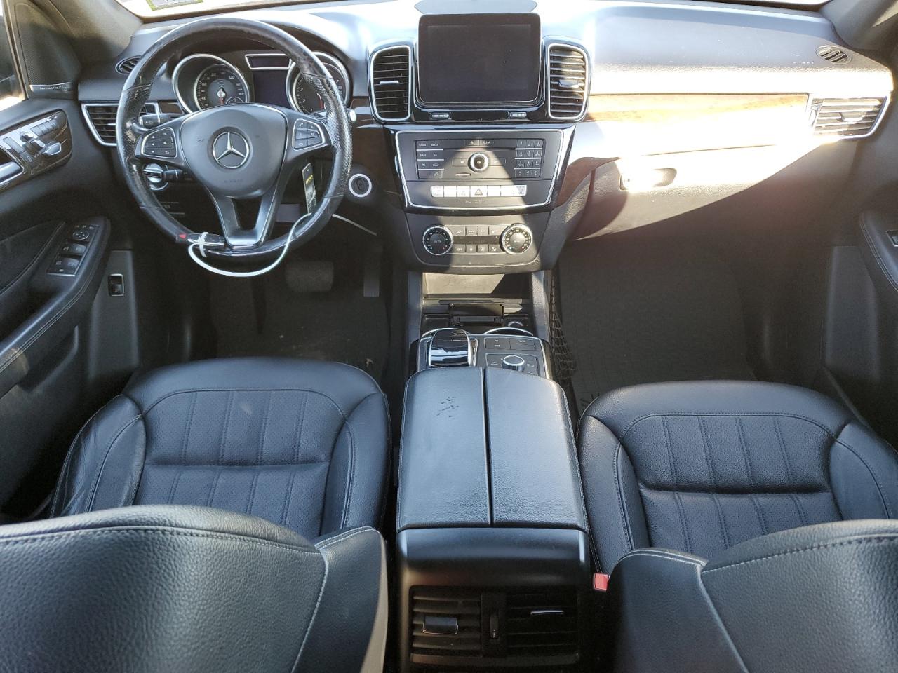 2017 Mercedes-Benz GLE - Image 8