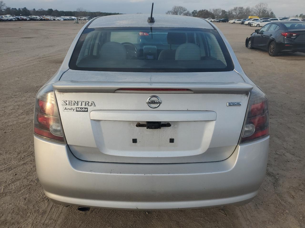 2012 Nissan Sentra - Image 6