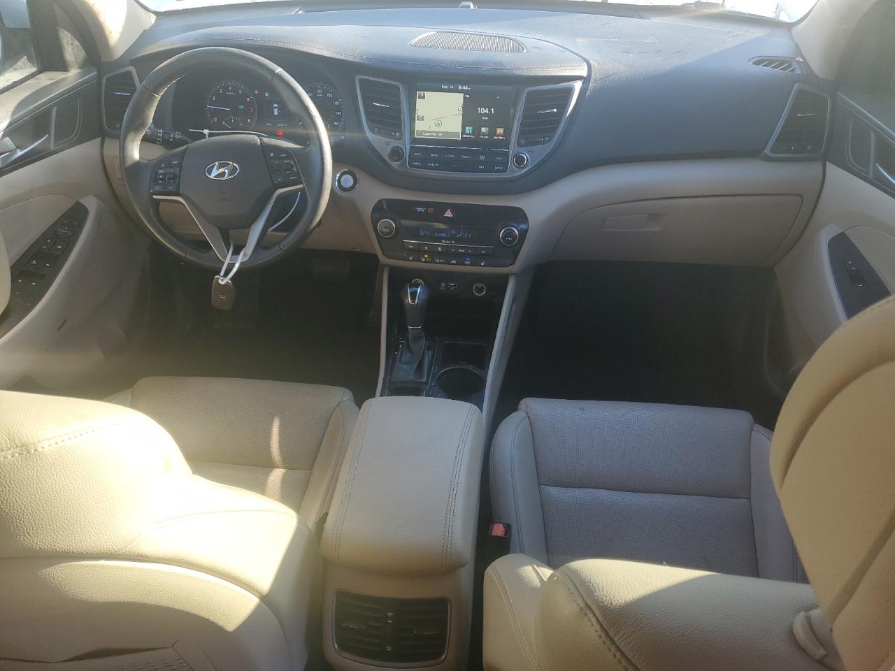 2017 Hyundai Tucson - Image 8