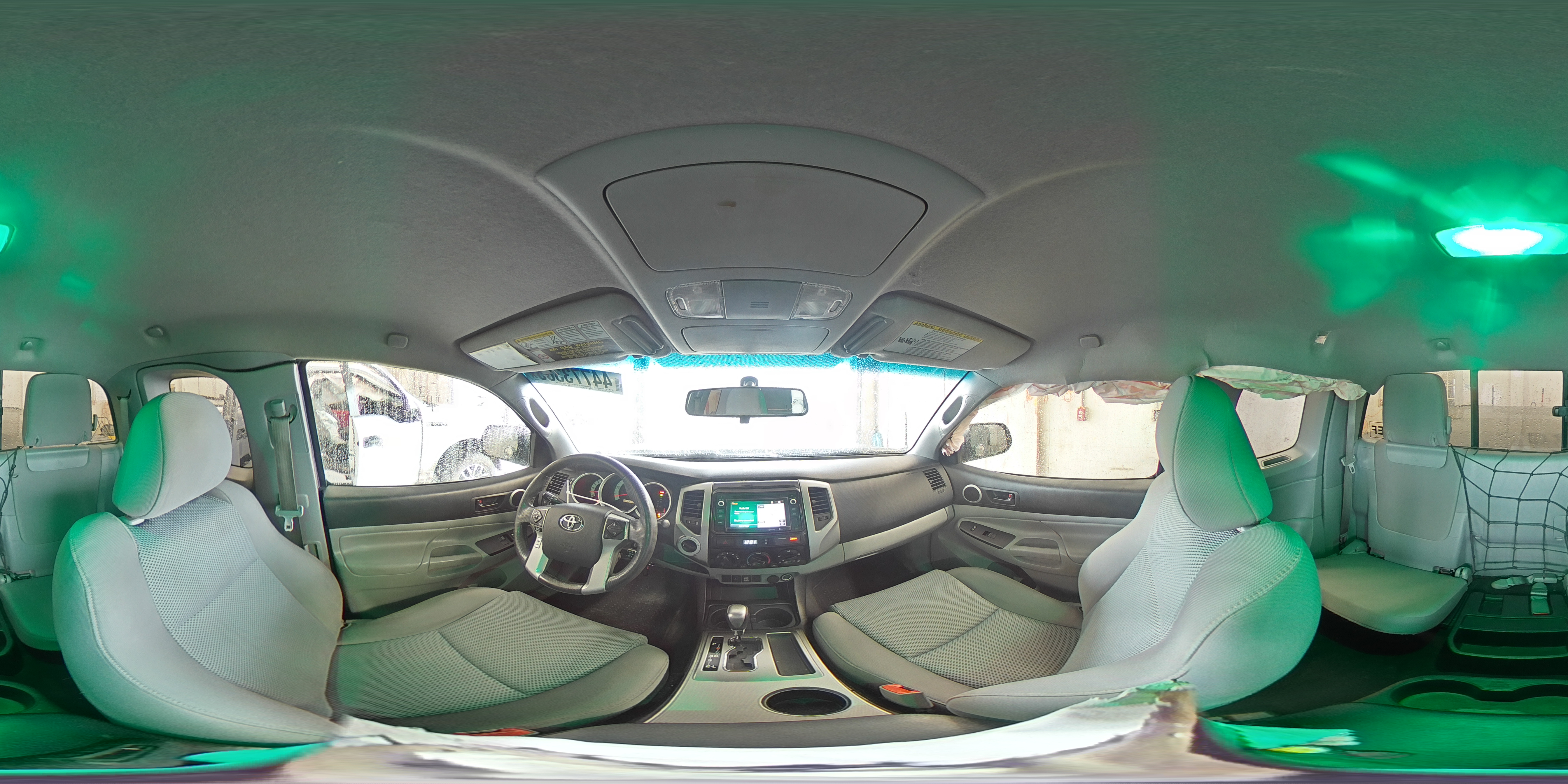 2014 Toyota Tacoma - Image 14