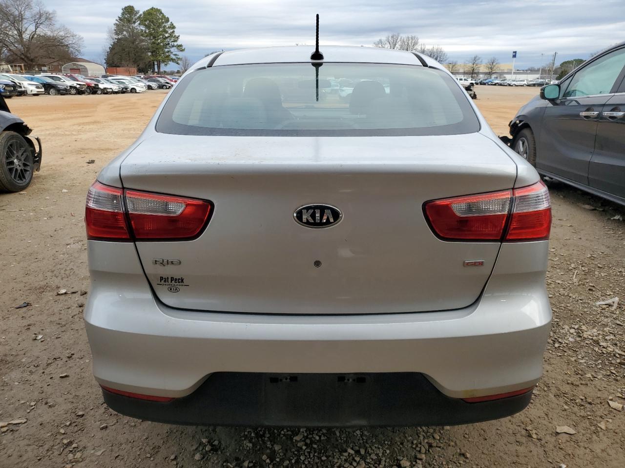 2016 Kia Rio - Image 6