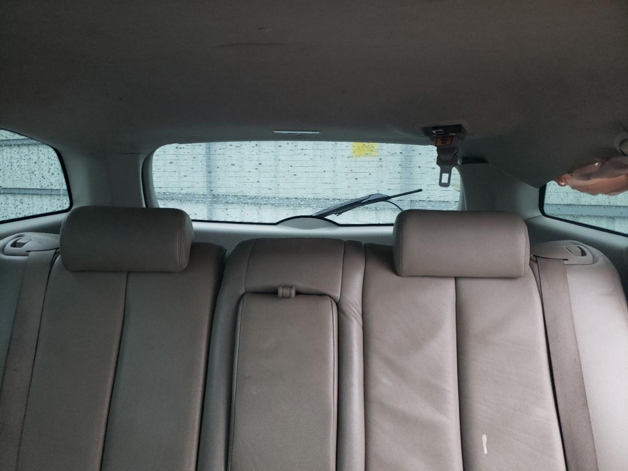 2010 Mazda CX-7 - Image 10