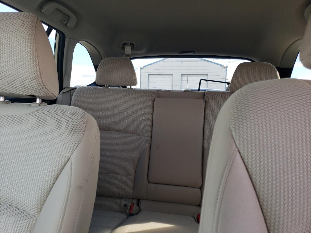 2015 Subaru Outback - Image 10