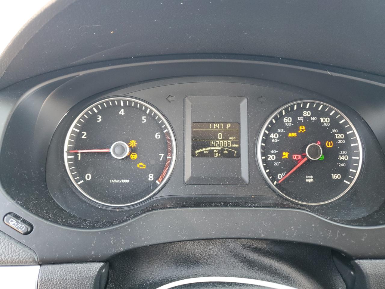 2014 Volkswagen Jetta - Image 9