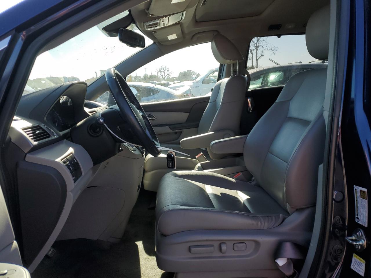 2016 Honda Odyssey - Image 7
