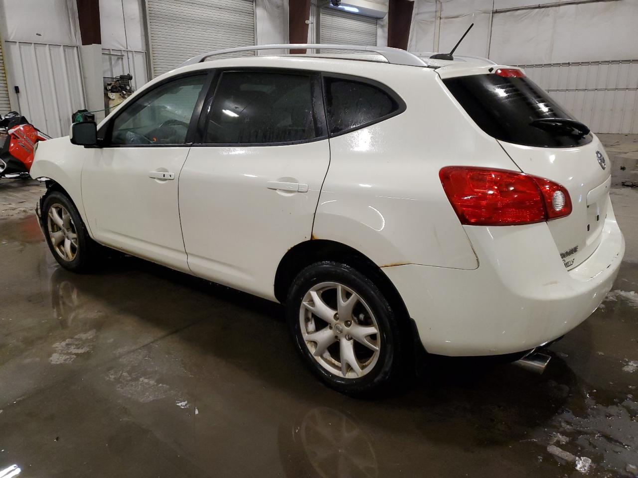 2008 Nissan Rogue - Image 2