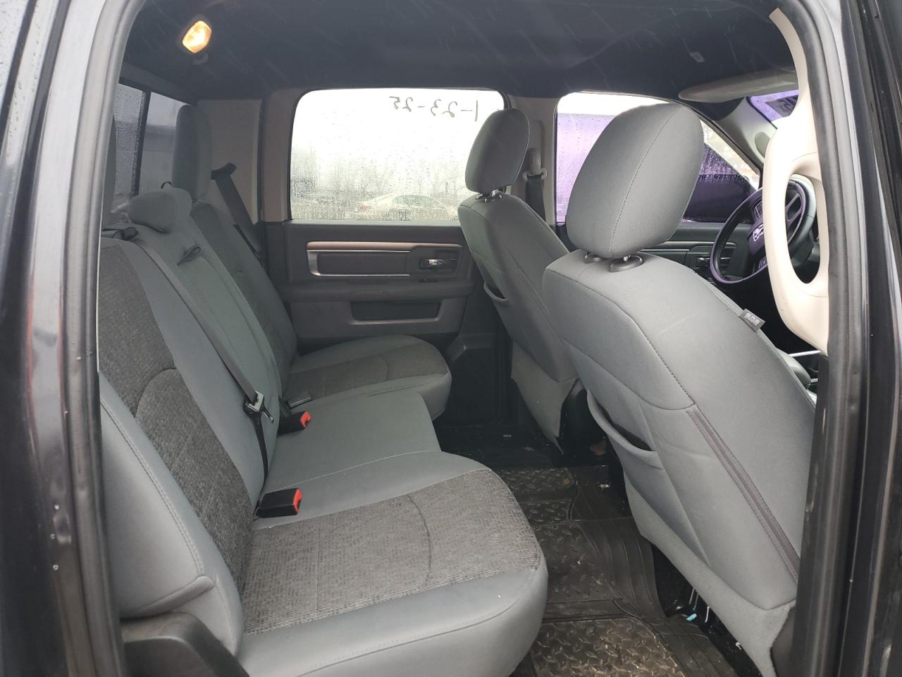 2018 RAM 1500 - Image 11