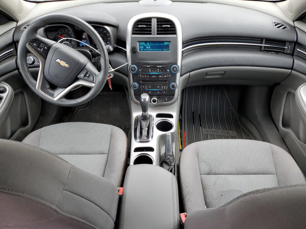 2015 Chevrolet Malibu - Image 8