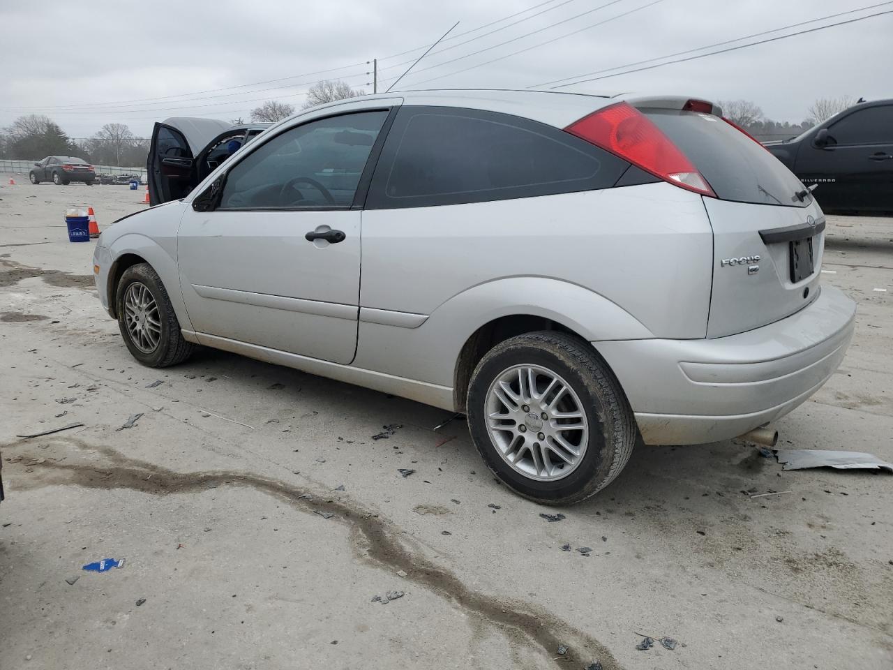 2006 Ford Focus - Image 2