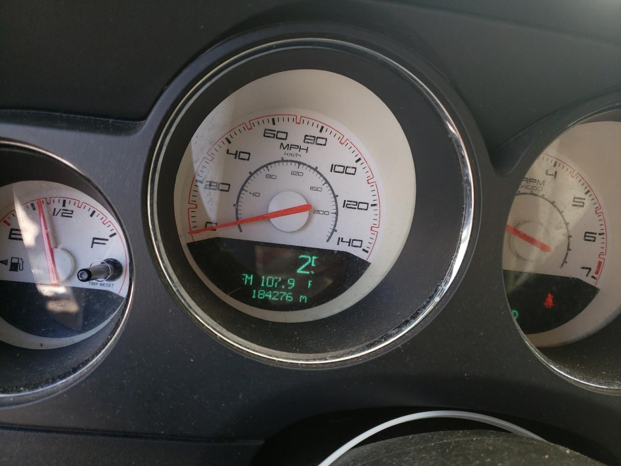 2013 Dodge Challenger - Image 9