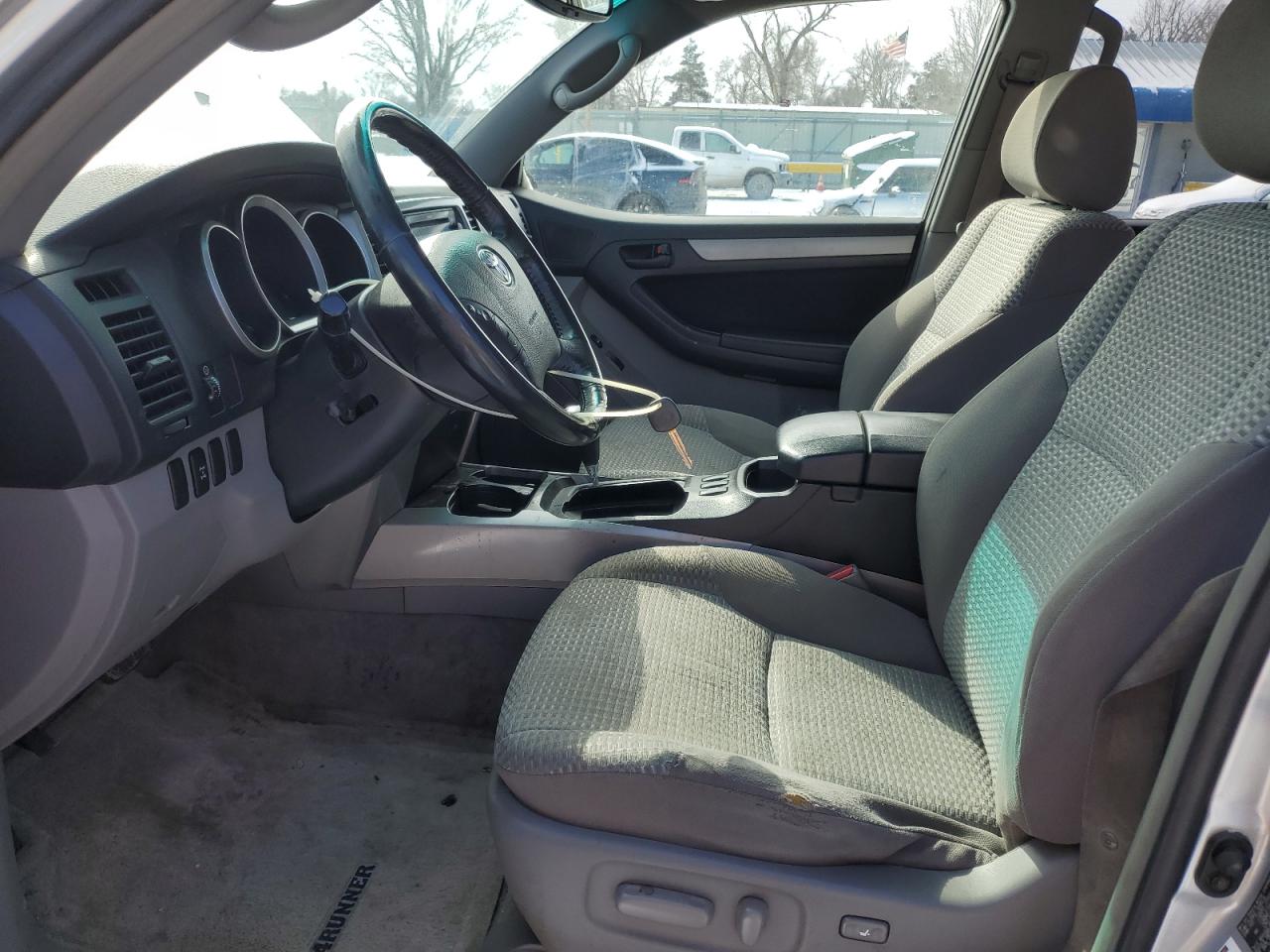 2006 Toyota 4Runner - Image 7