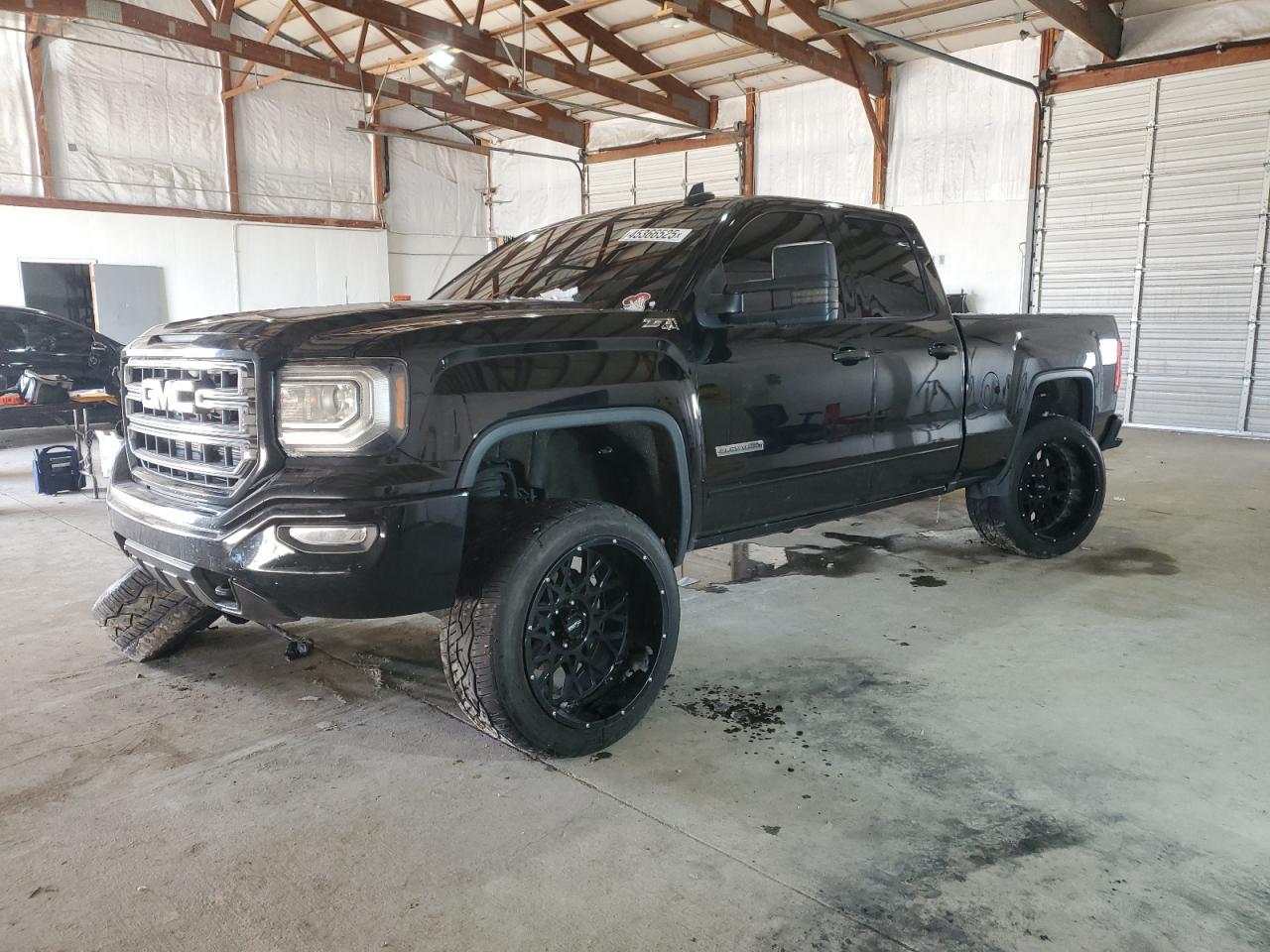 2018 GMC Sierra - Image 1