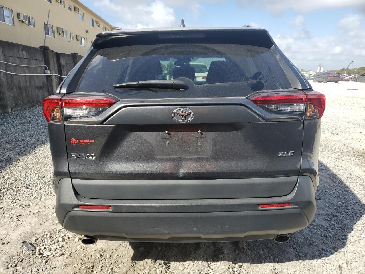 2020 Toyota RAV 4 - Image 6