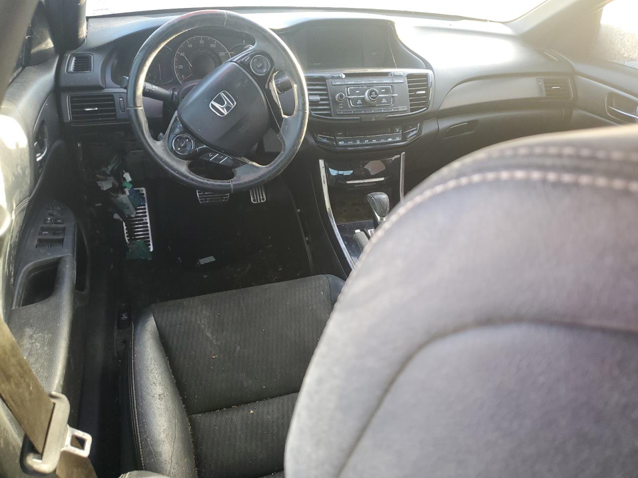 2016 Honda Accord - Image 8
