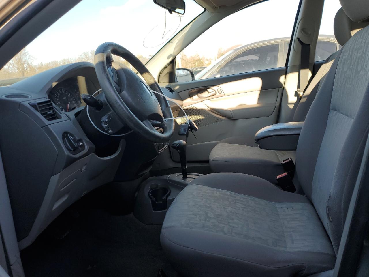 2005 Ford Focus - Image 7