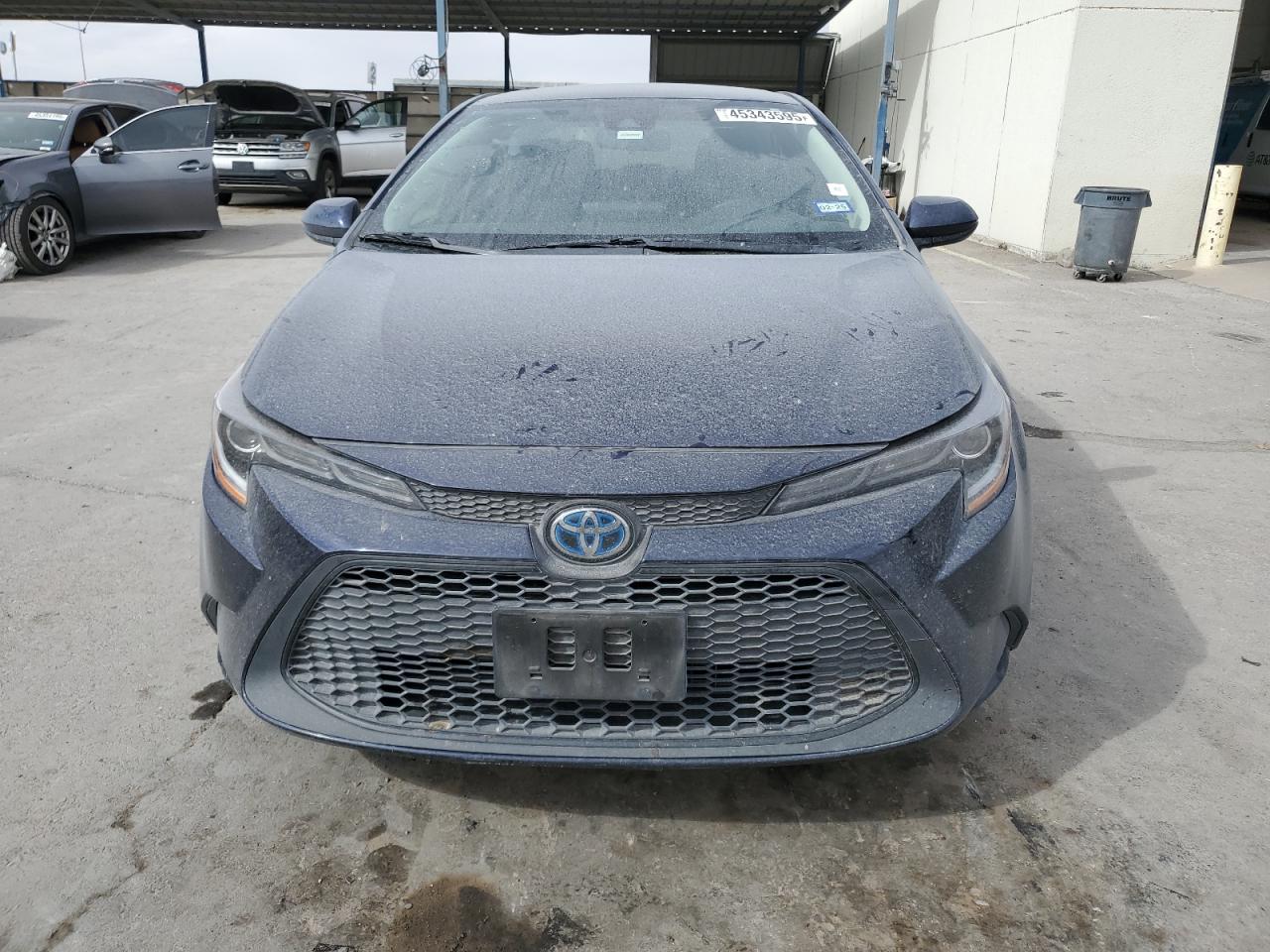 2022 Toyota Corolla - Image 5