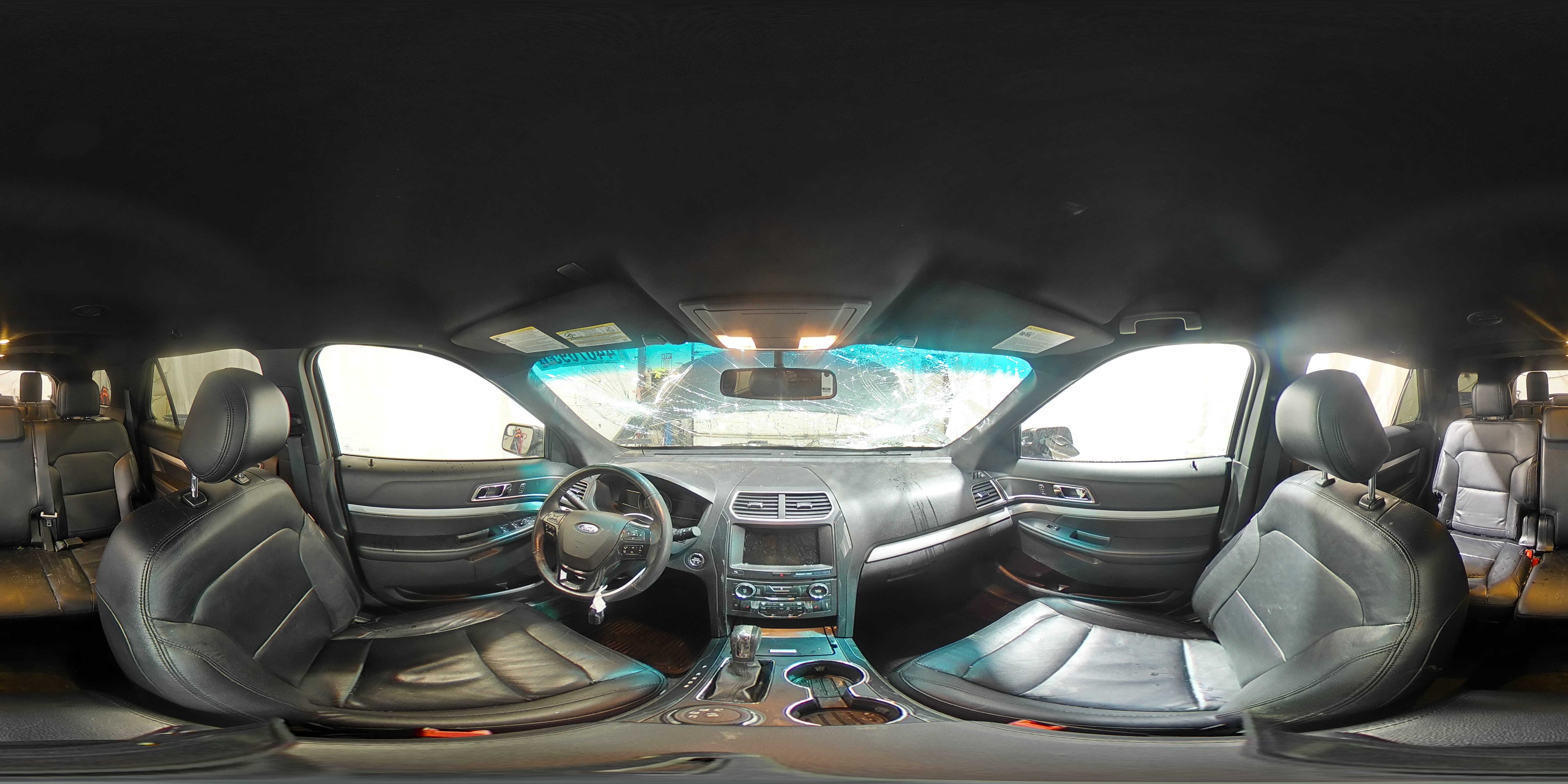 2016 Ford Explorer - Image 13