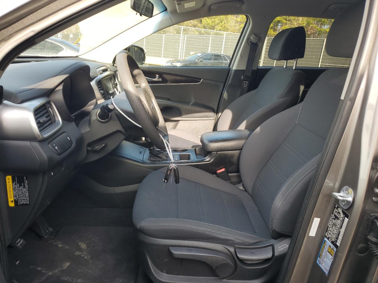 2017 Kia Sorento - Image 7