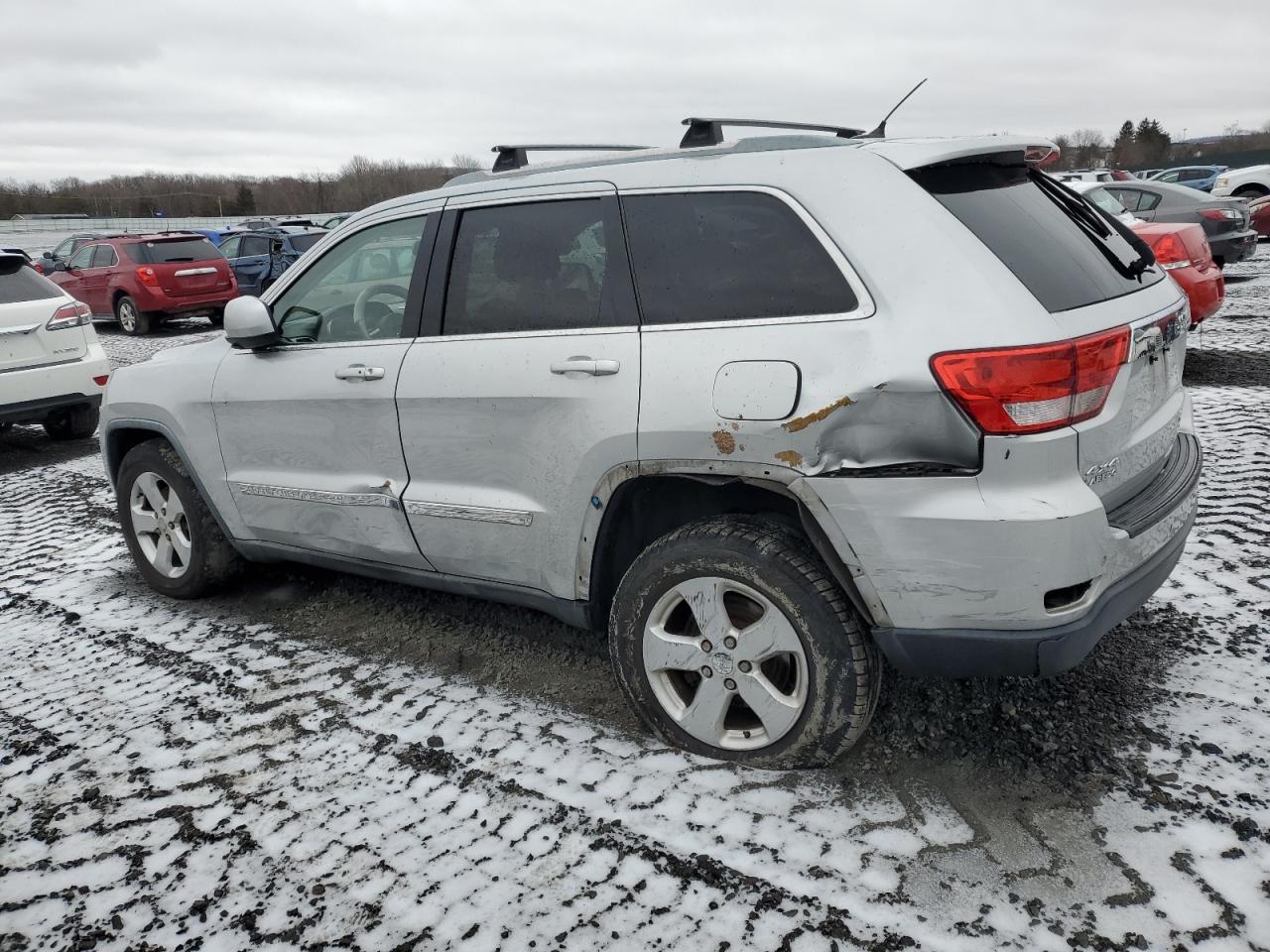 2011 Jeep Grand Cherokee - Image 2