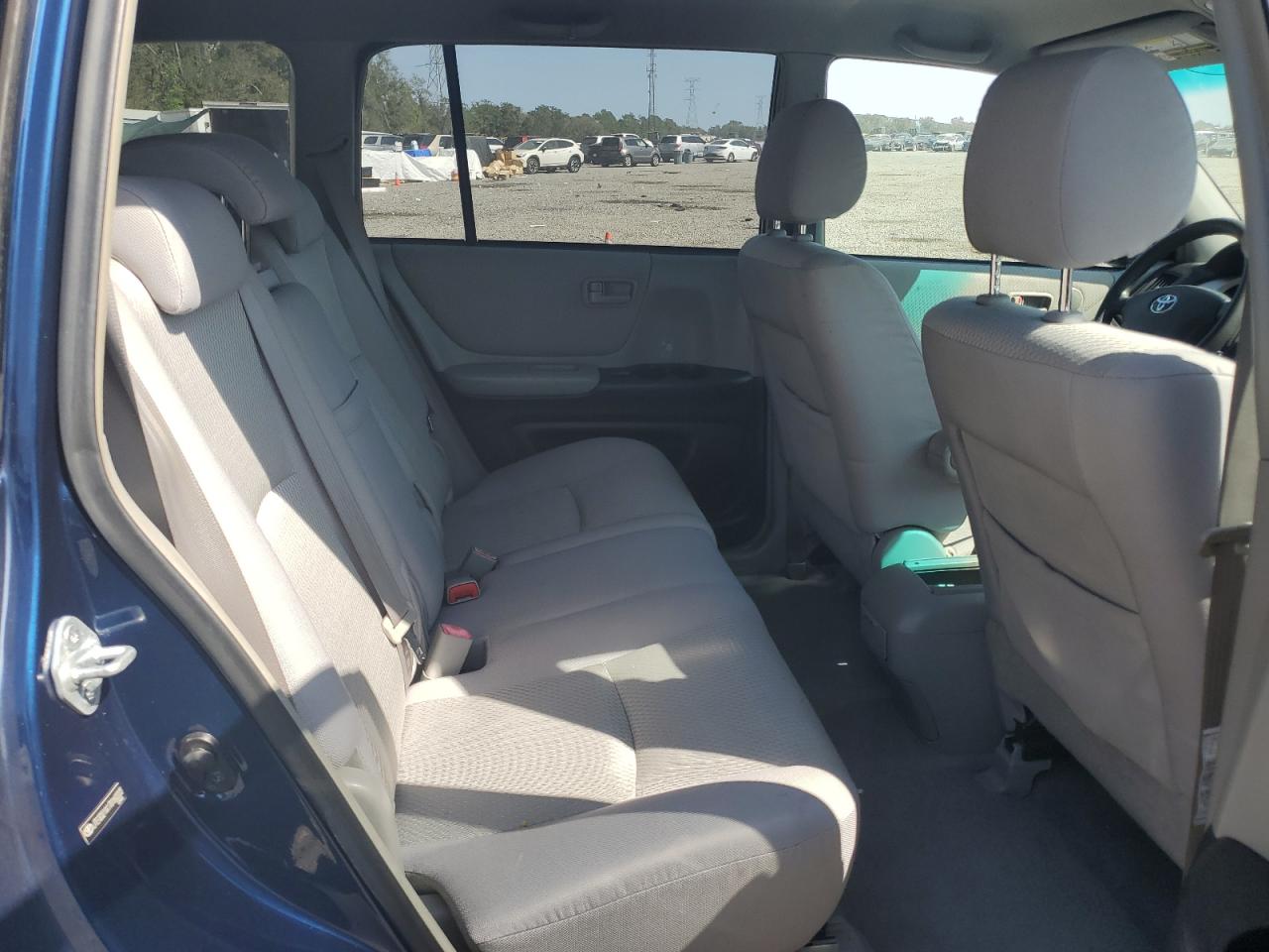 2007 Toyota Highlander - Image 11