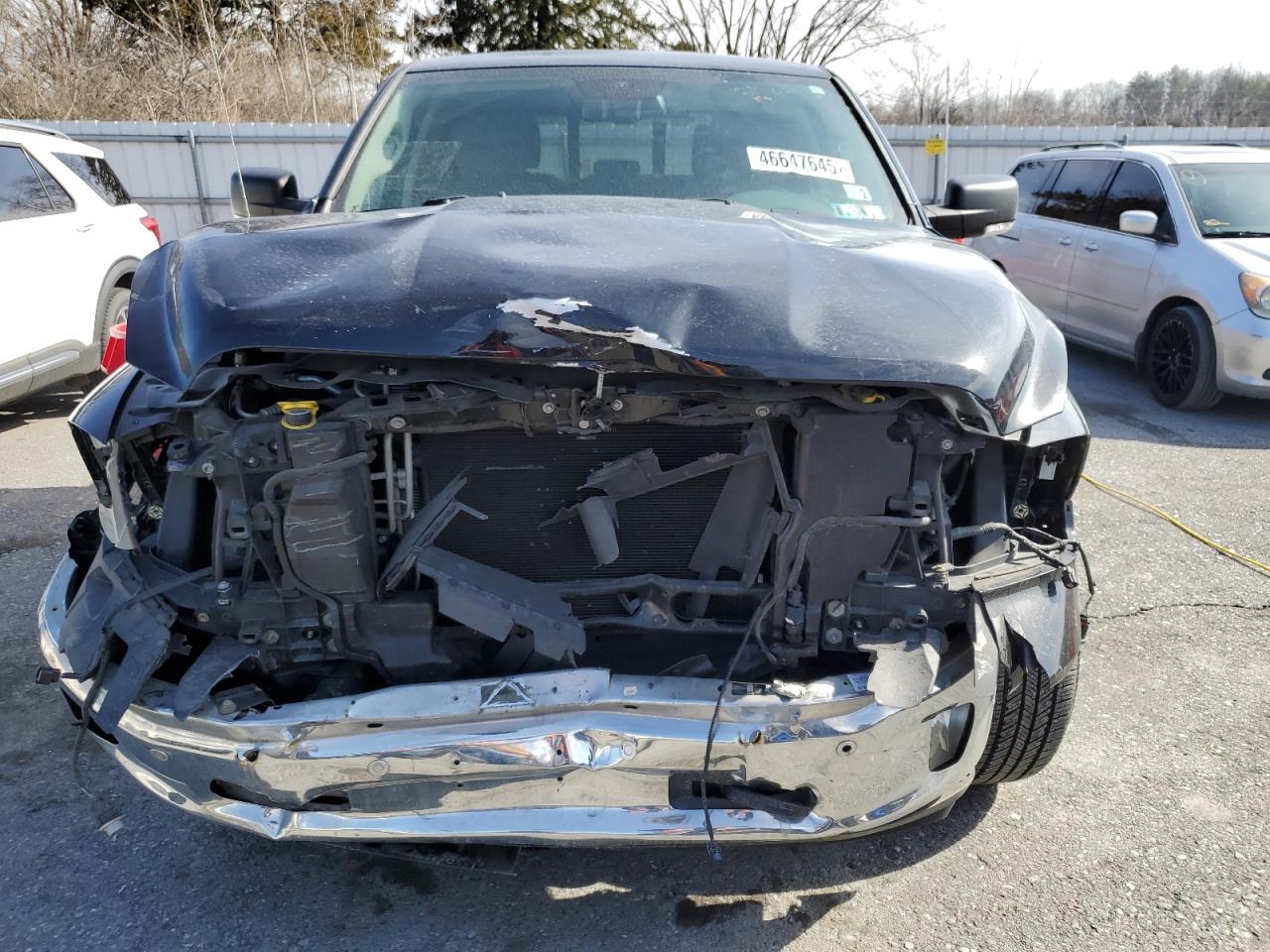 2015 RAM 1500 - Image 5