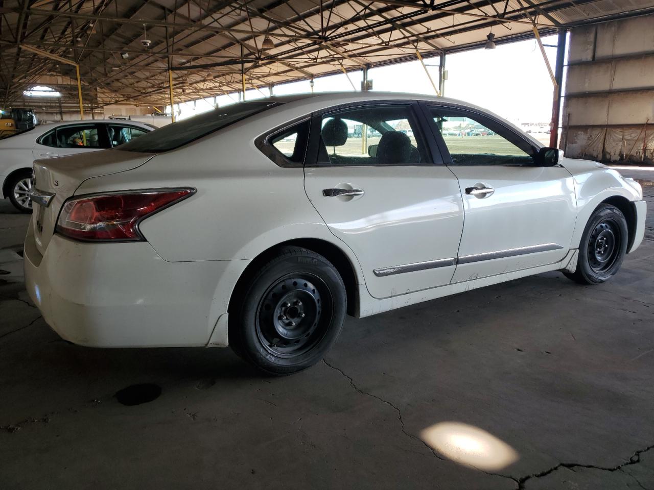 2015 Nissan Altima - Image 3