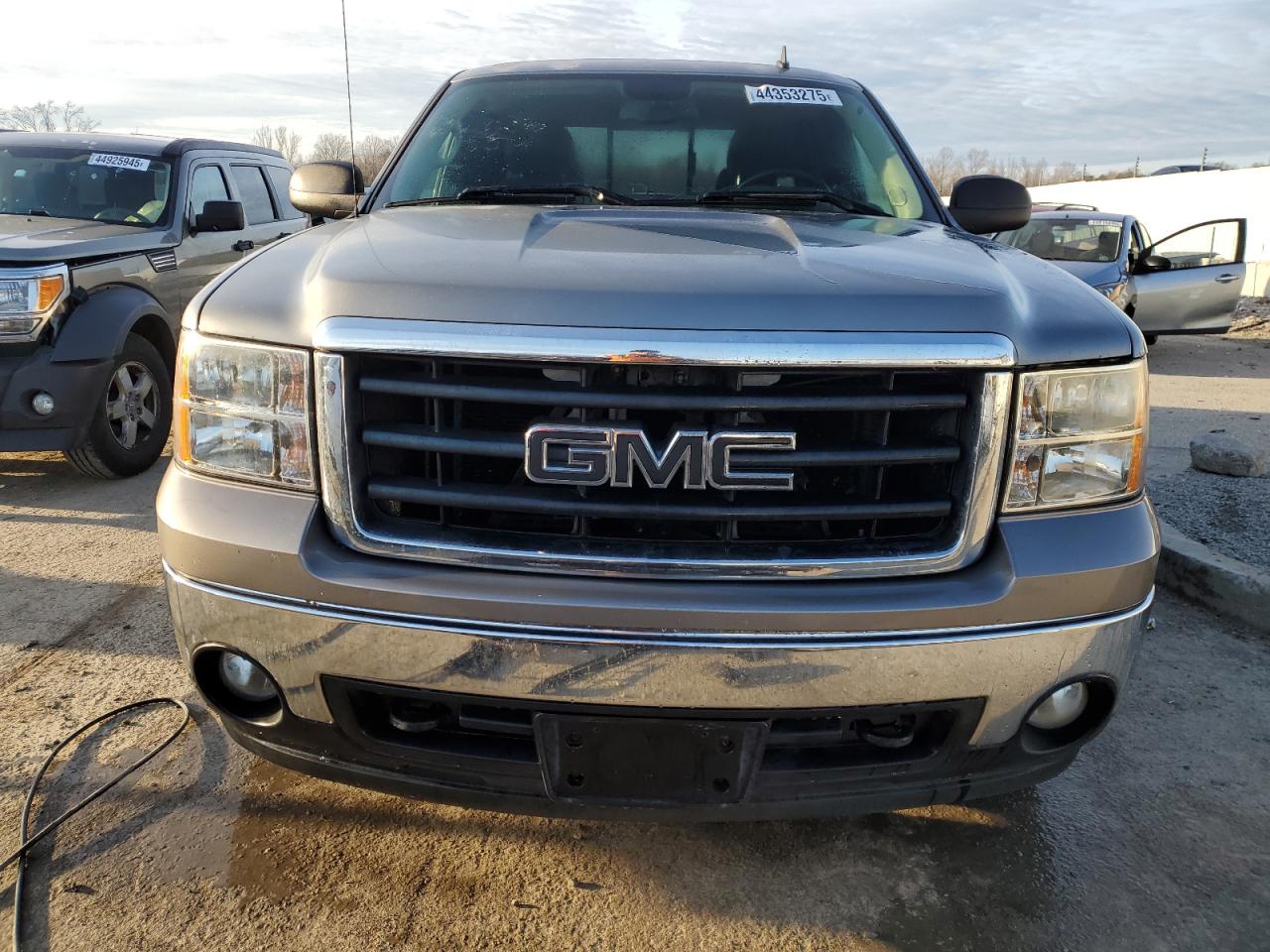 2008 GMC Sierra - Image 5