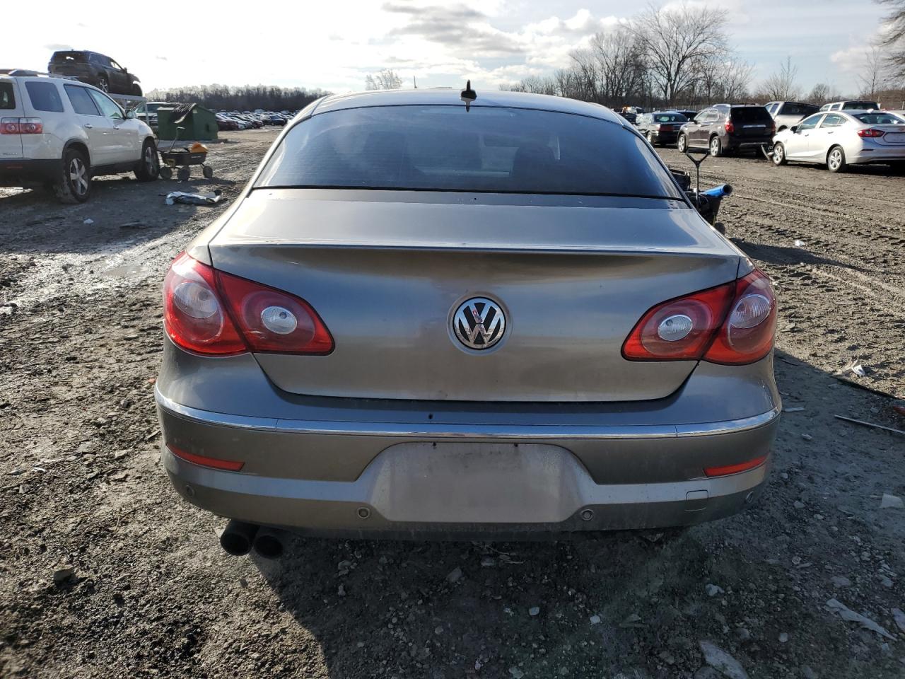 2009 Volkswagen Passat CC - Image 6
