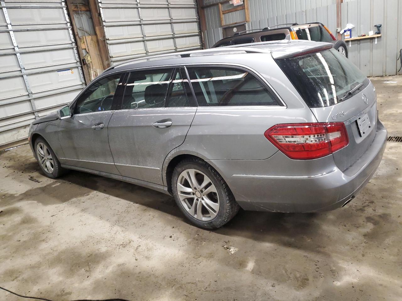 2011 Mercedes-Benz E-klasse - Image 2