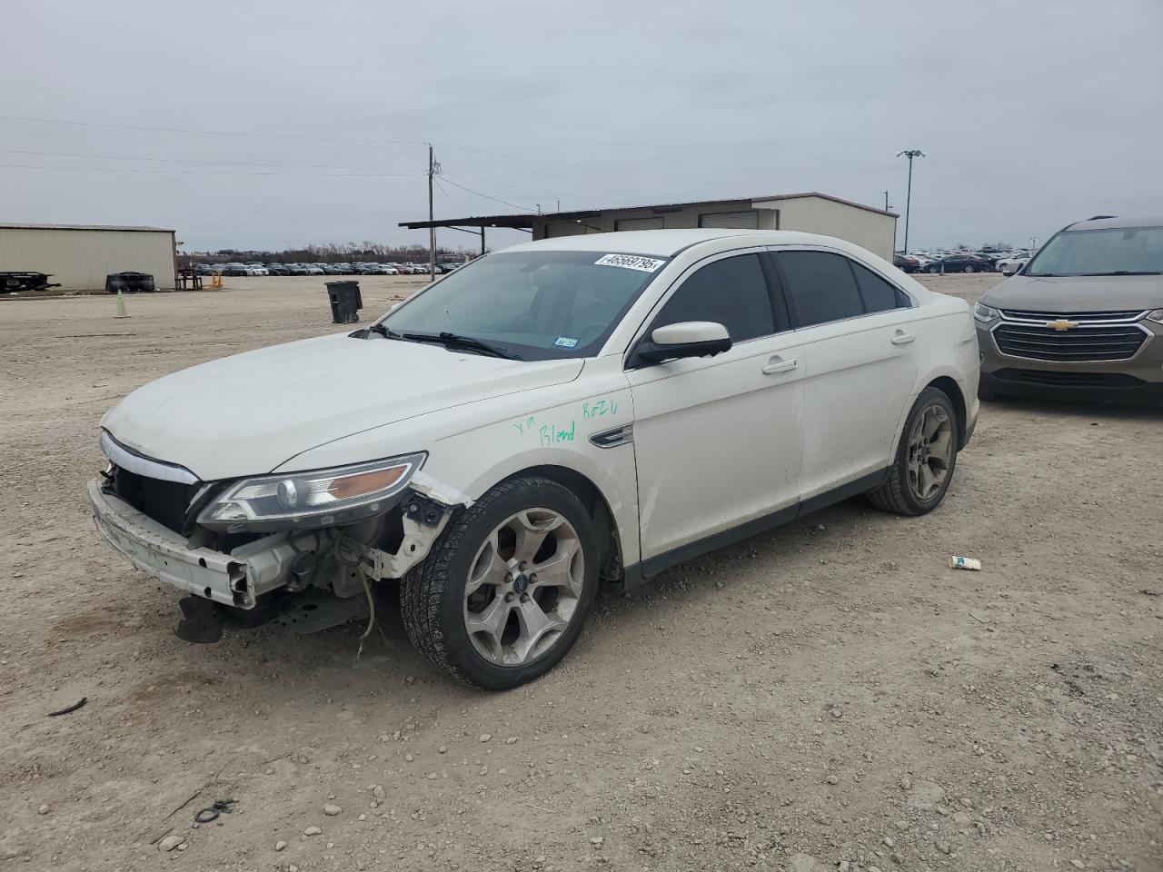2010 Ford Taurus - Image 1