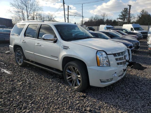  CADILLAC ESCALADE 2013 Biały