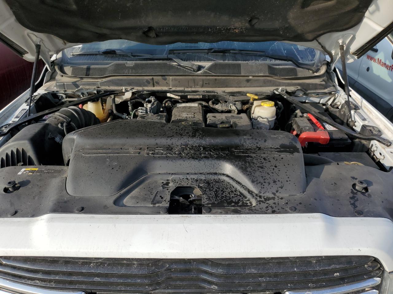 2020 RAM 3500 - Image 12