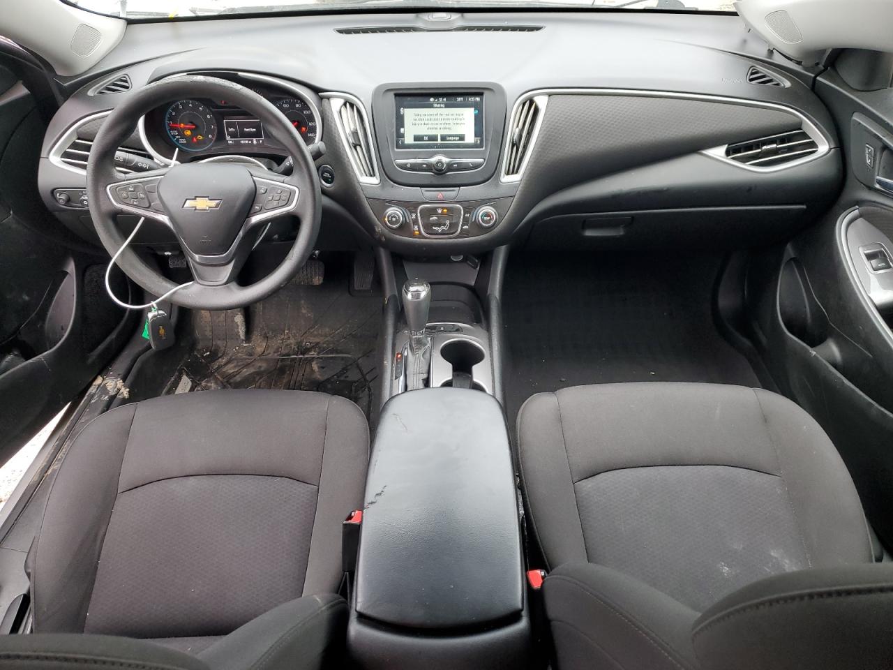 2018 Chevrolet Malibu - Image 8