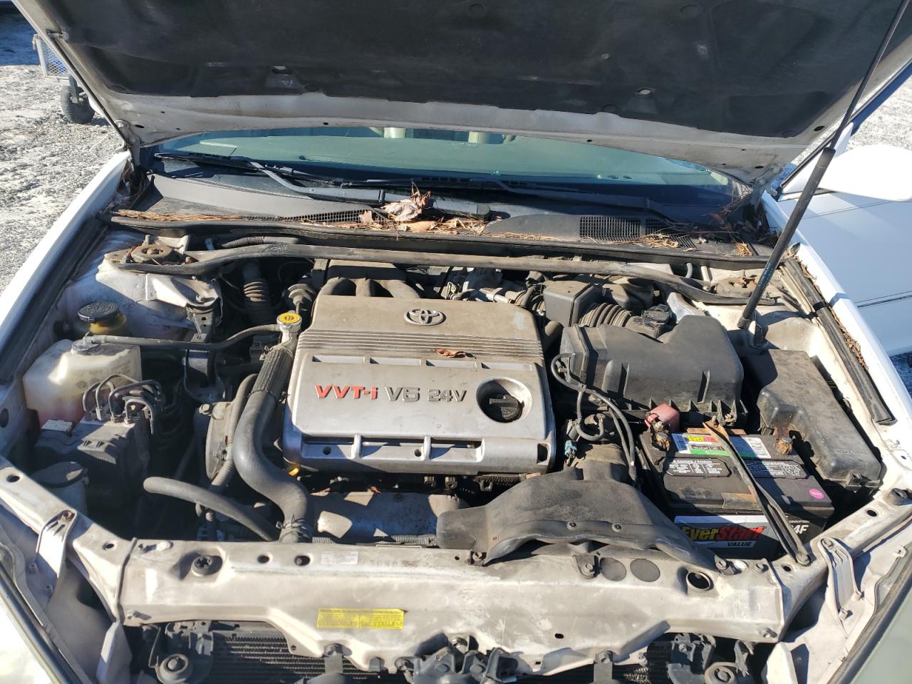 2005 Toyota Camry - Image 11