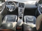 2016 Volvo Xc60 T5 Premier na sprzedaż w Exeter, RI - Rear End