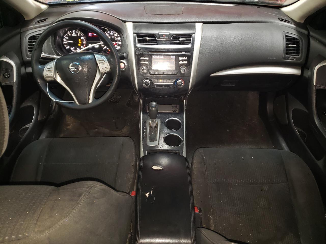 2015 Nissan Altima - Image 8