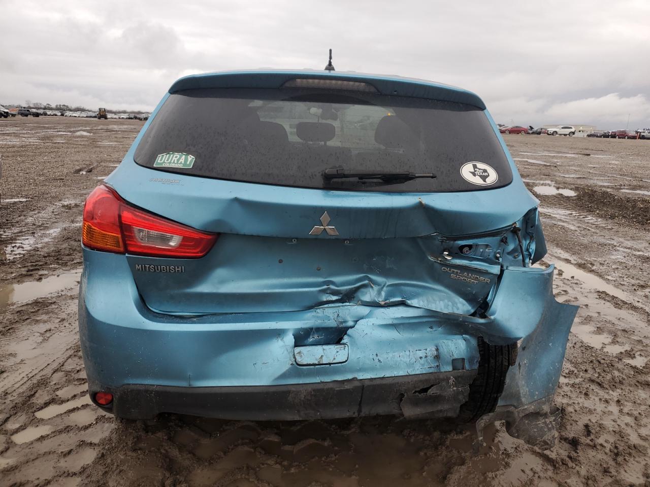 2014 Mitsubishi Outlander - Image 6