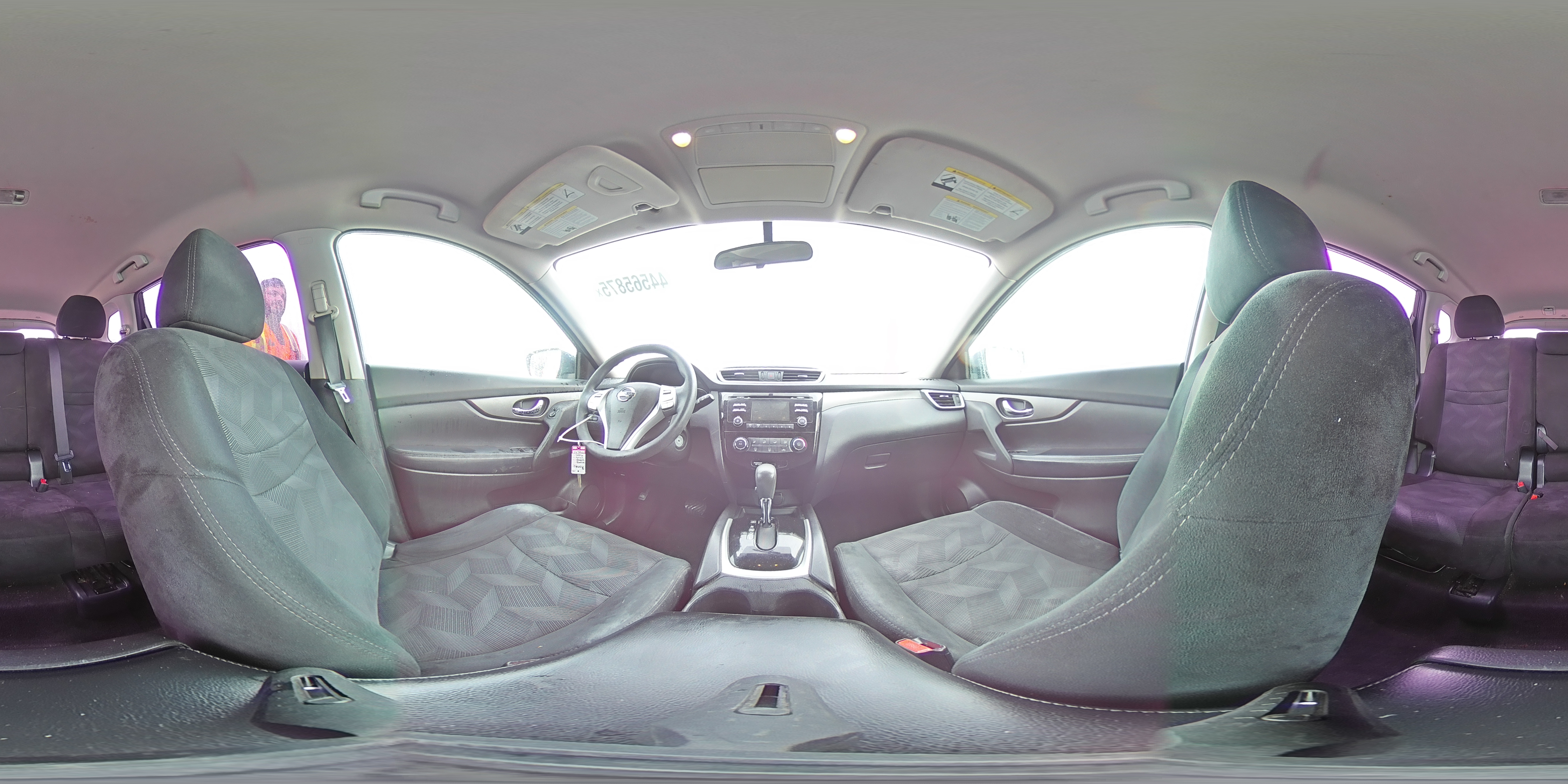 2016 Nissan Rogue - Image 14