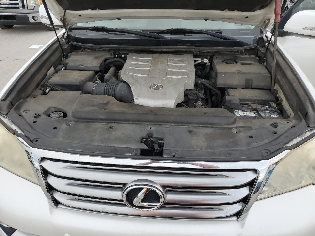 2010 Lexus GX - Image 12