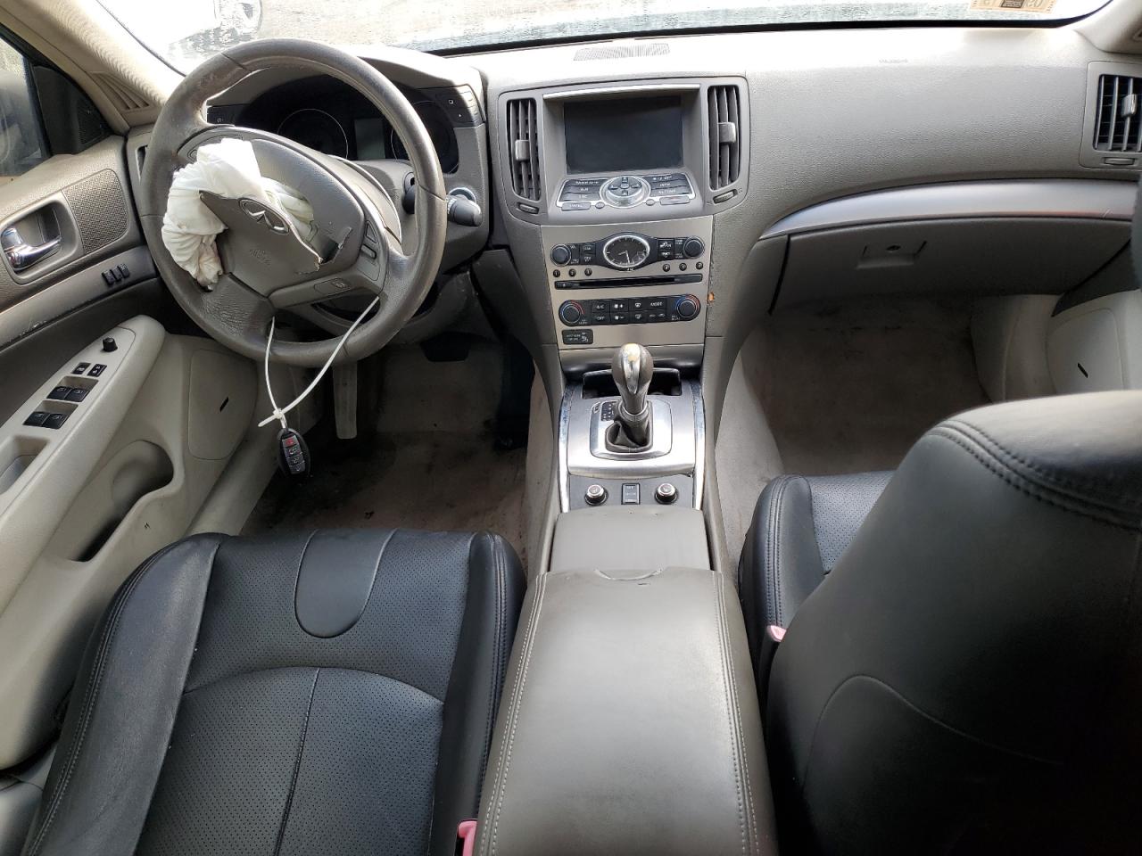 2011 Infiniti G - Image 8
