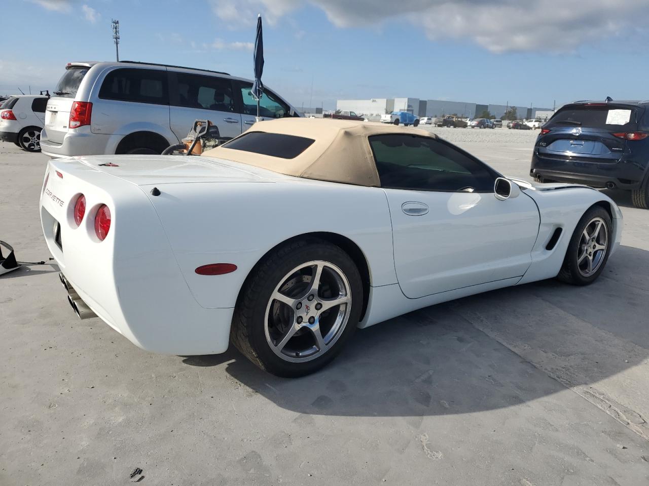 2000 Chevrolet Corvette - Image 3