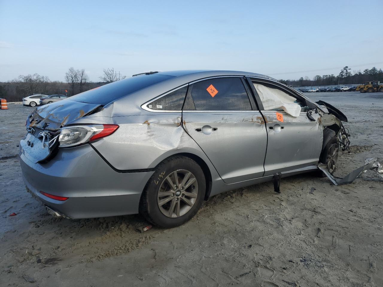 2015 Hyundai Sonata - Image 3