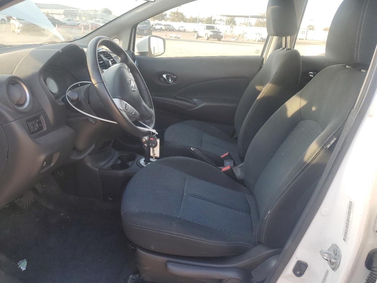 2015 Nissan Versa - Image 7