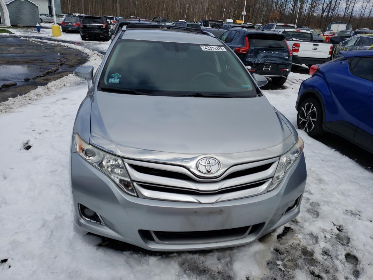 2015 Toyota Venza - Image 5