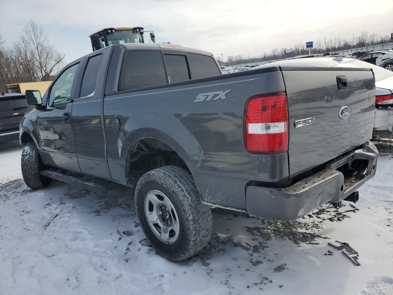 2005 Ford F-150 - Image 2