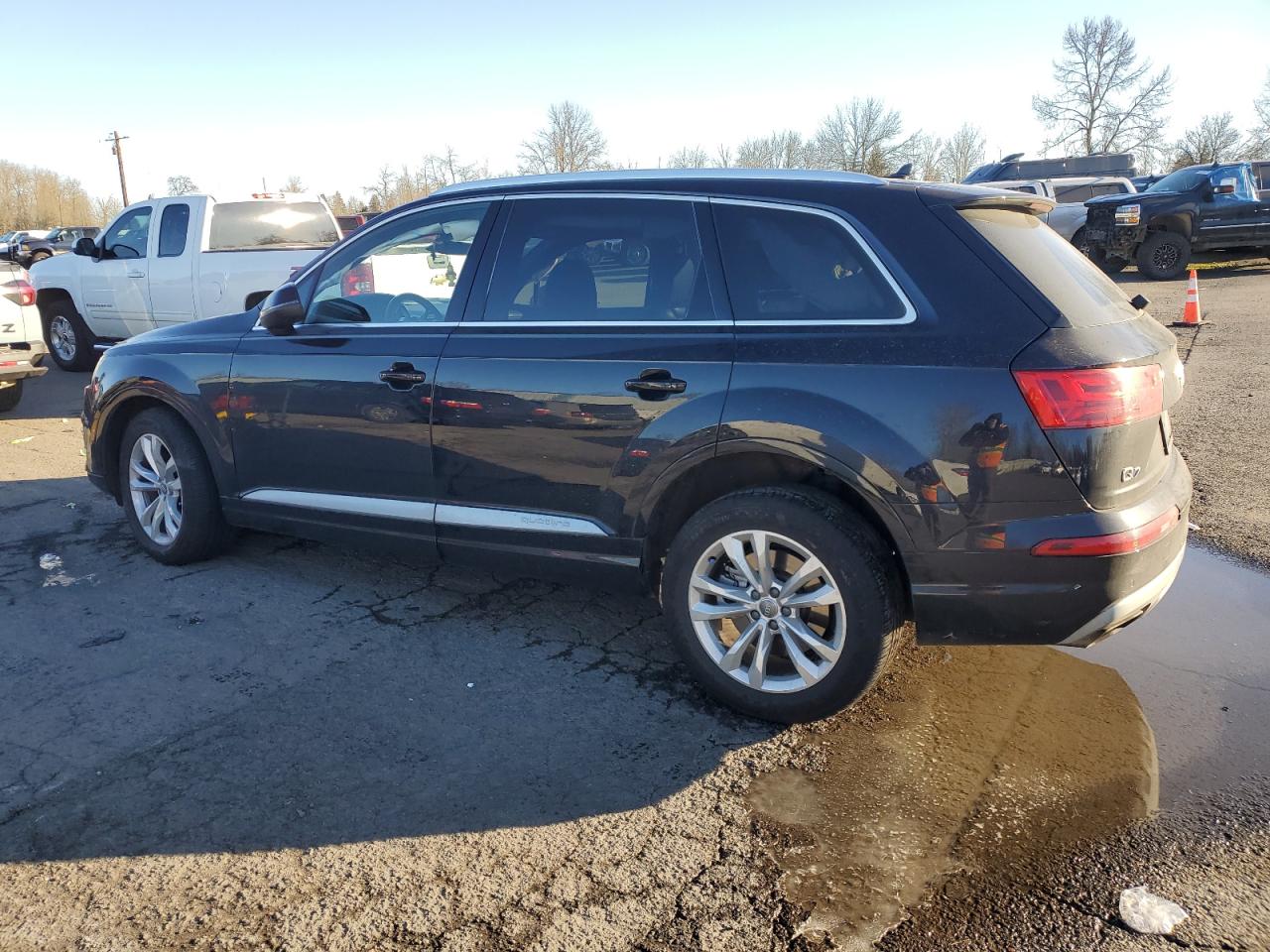 2018 Audi Q7 - Image 2