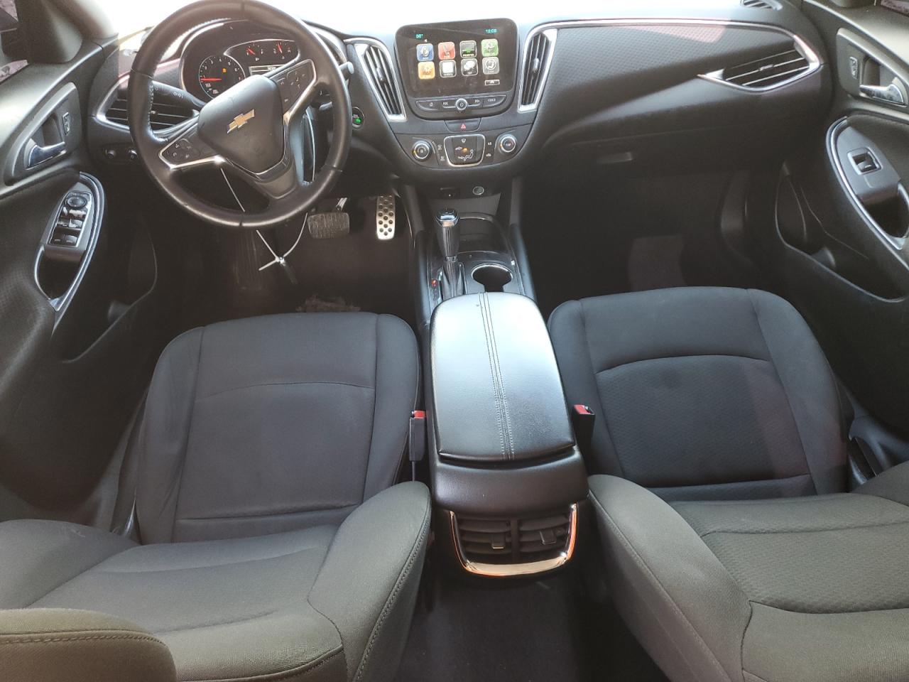 2016 Chevrolet Malibu - Image 8