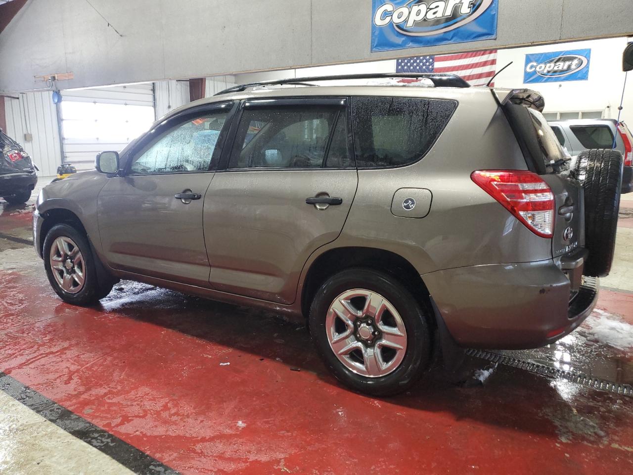 2009 Toyota RAV 4 - Image 2