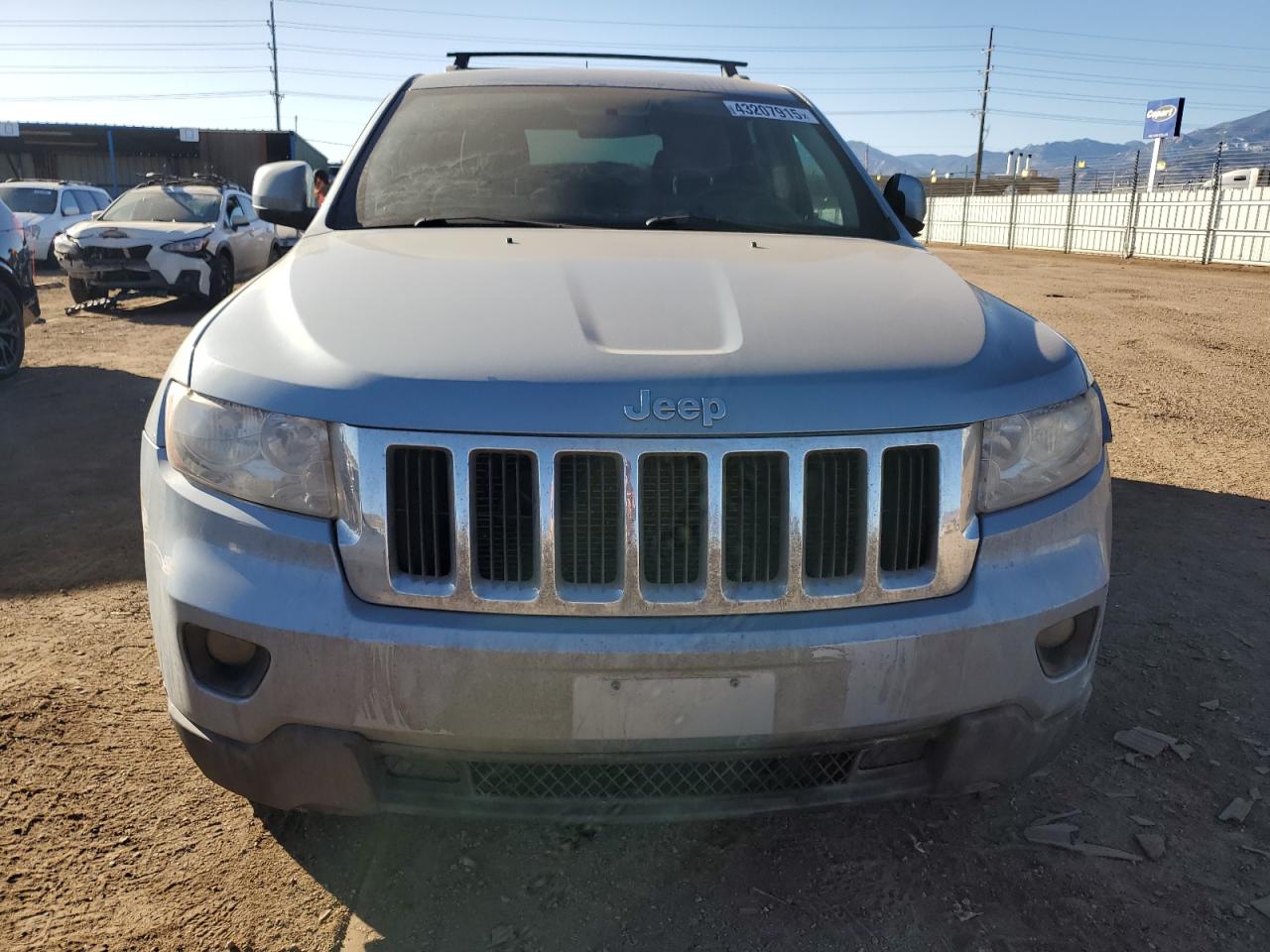 2013 Jeep Grand Cherokee - Image 5